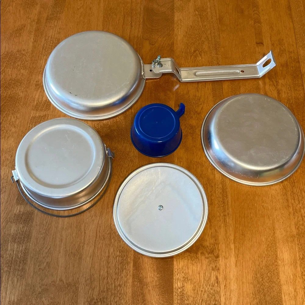 Academy Broadway Mess Kit